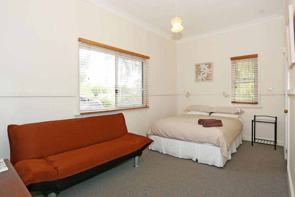Busselton Guest House Экстерьер фото